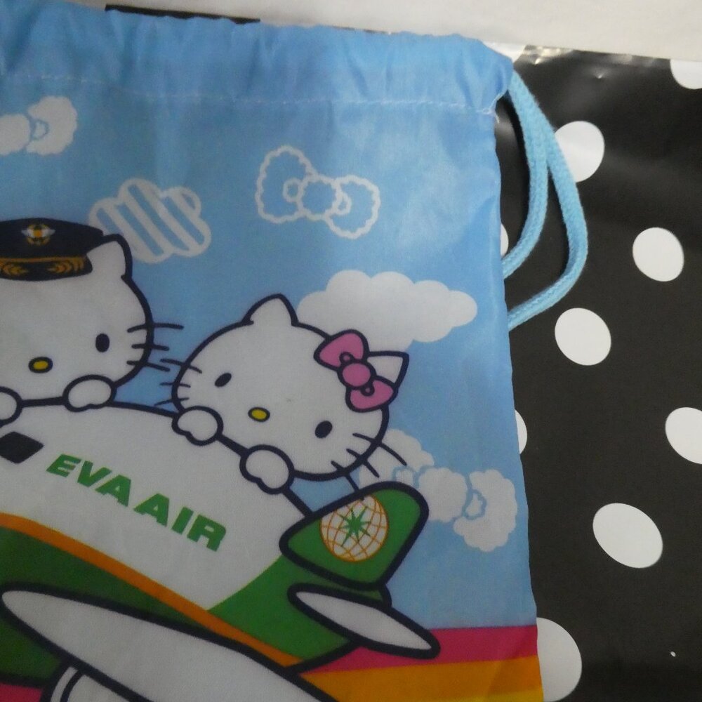 EVA AIR | Hello Kitty Draw String Bag - Picture 4 of 11